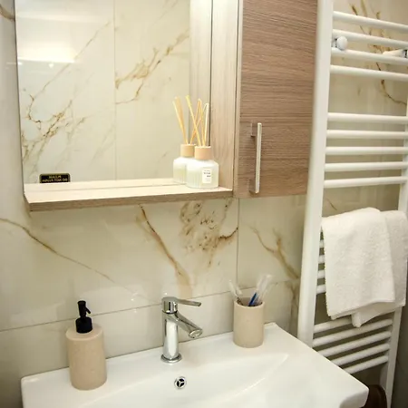 Apartament M & E Wolos