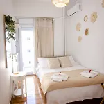 M & E Volos